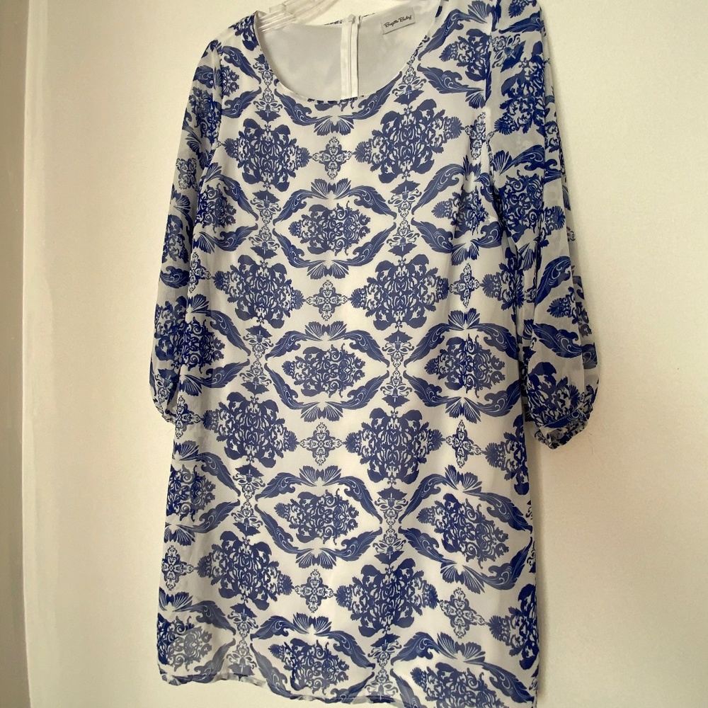 Brigitte Bailey White MEDIUM top/ short Dress Royal blue Damask 3/4 sleeves